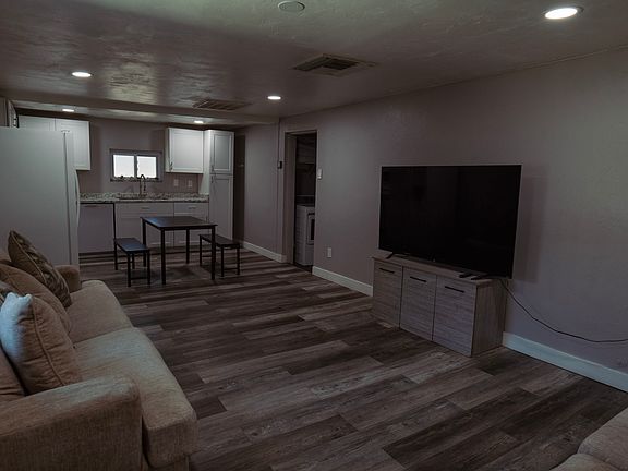 4th image of 1155 N Bryant Ave #2