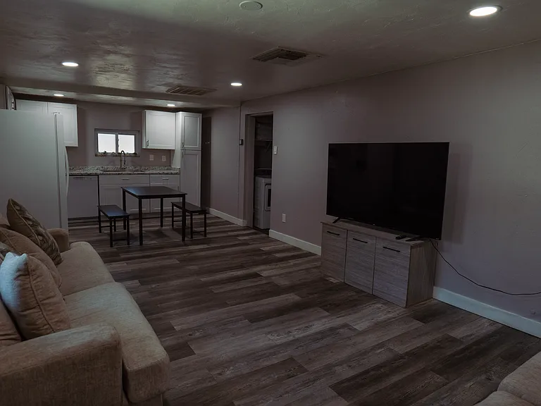 1155 N Bryant Ave #2 — Photo 4