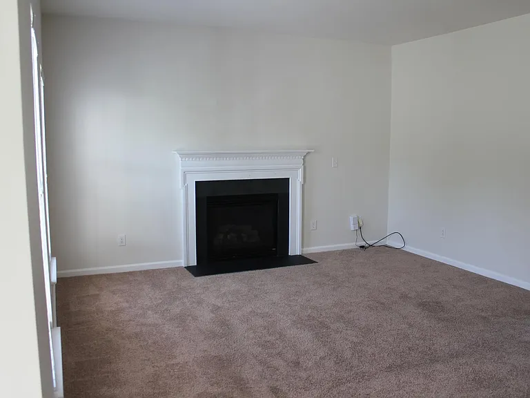 11813 Royal Castle Ct — Photo 5