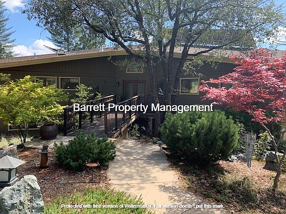 2nd image of 15513 Green Way Pl