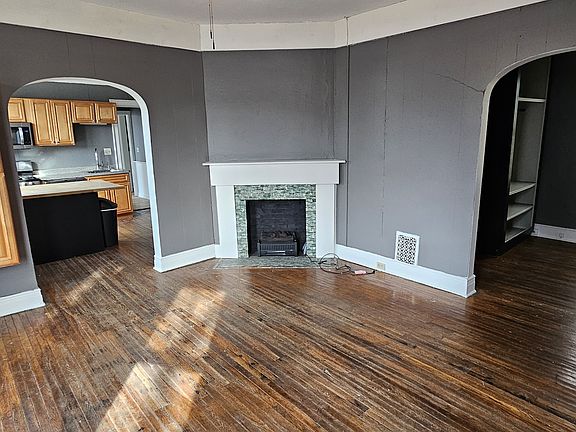 5th image of 972 Lafayette Ave #1