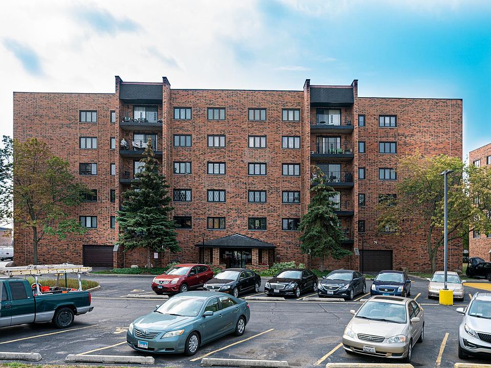 1st image of 9357 Landings Ln Unit 307