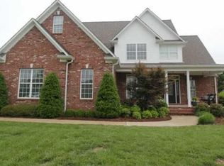 6925 Zion Crossing Ct, Columbia, TN 38401