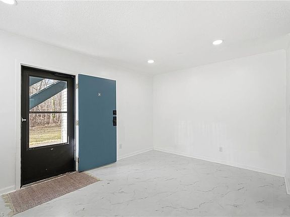 4th image of 2624 Randleman Rd APT C