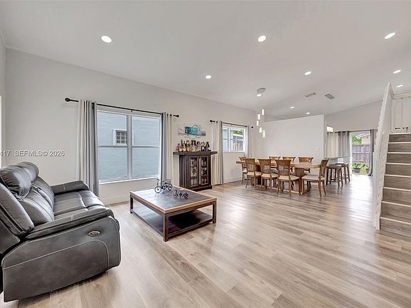 2nd image of 12113 SW 249th St