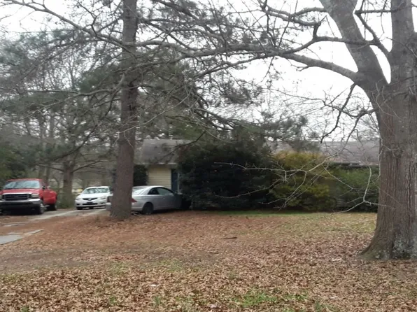 324 Nutcracker Ln, Winder, GA 30680