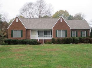 9253 Rural Point Dr, Mechanicsville, VA 23116