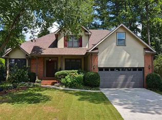 1677 Longleaf Dr NW, Huntsville, AL 35806