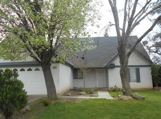 2151 E Cromwell Ave, Fresno, CA