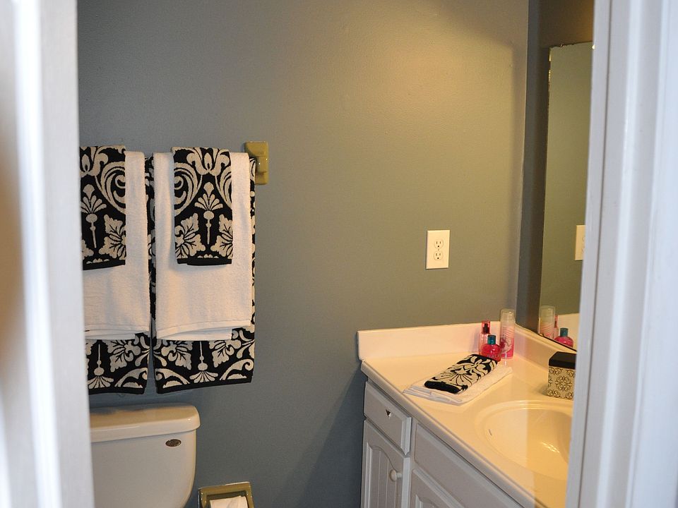 2nd image of 3422 Partridge Ct