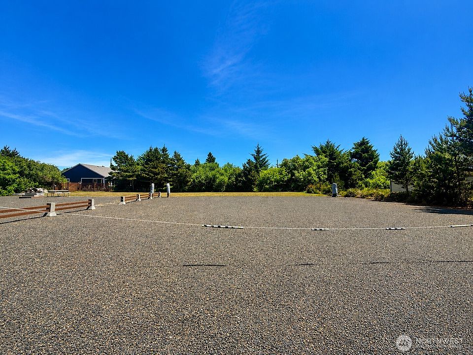 1st image of 365 N Wynoochee Drive SW