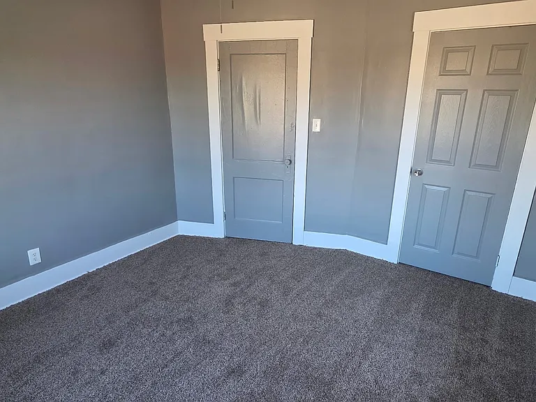 43 E Auburndale Ave — Photo 17