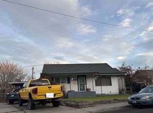 1422 Johnston Ave, Richland, WA