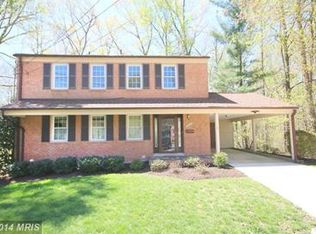 8715 Rosedale Ln, Annandale, VA 22003