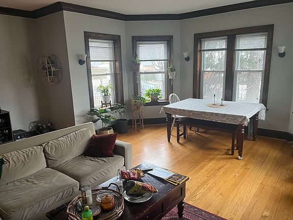 4th image of 3456 W Wrightwood Ave #1
