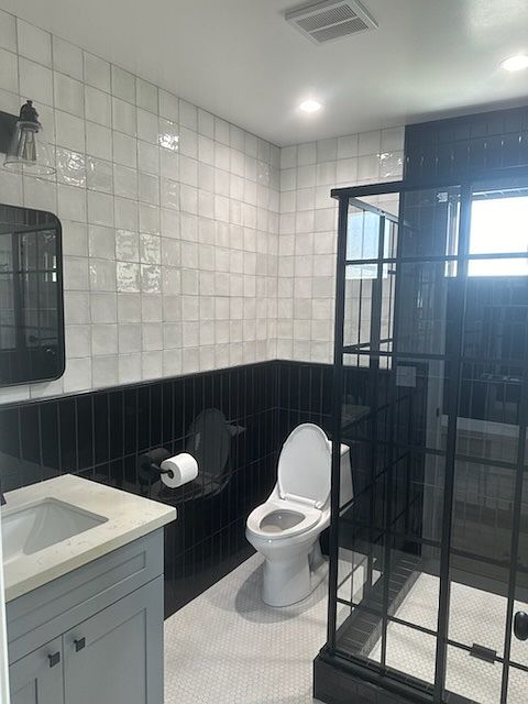 1st image of 3218 W 60th St #1/2