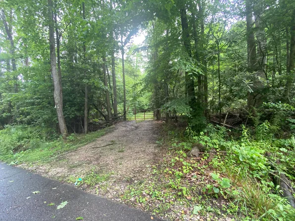 Laurel Creek Rd, Fayetteville, WV 25840