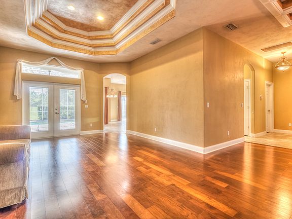 4th image of 4213 Mayfair Ln