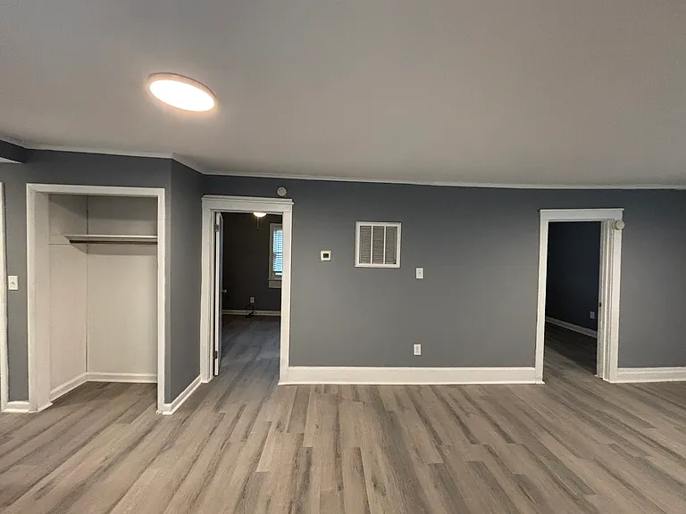 2510 Essex Ave — Photo 17