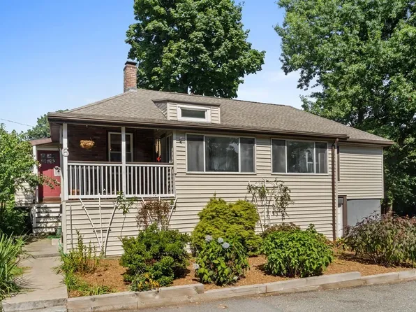 6 Sachem Park, Quincy, MA 02170