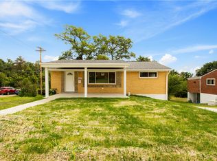 203 Skyport Rd, West Mifflin, PA 15122