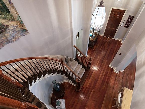 2nd image of 1104 Bristlewood Dr