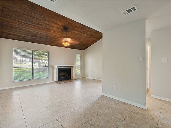 5th image of 1501 Stallings Dr APT 80