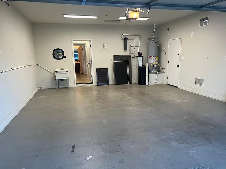 1703 W Big Oak St — Photo 50