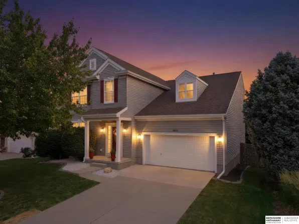 3819 S 190th St, Omaha, NE 68130