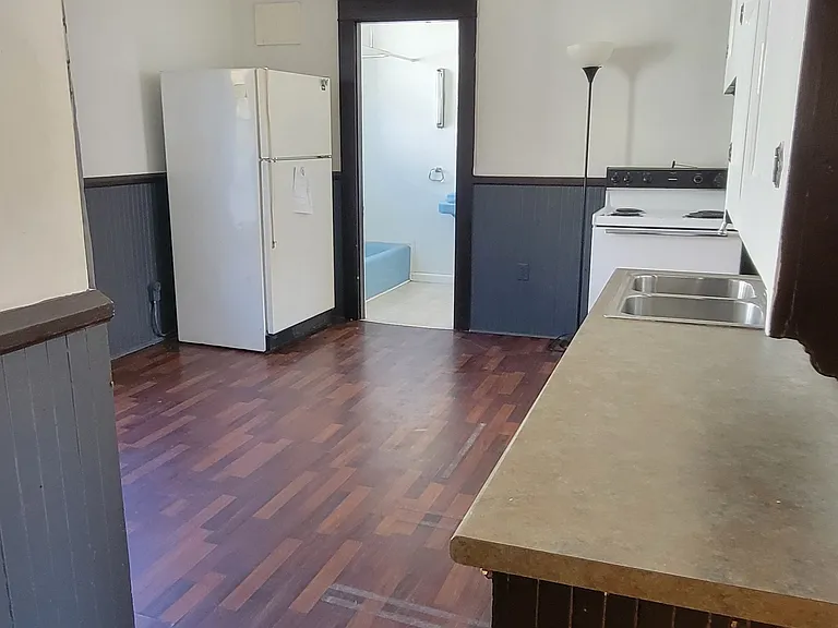 31 Tampa St #2 — Photo 3