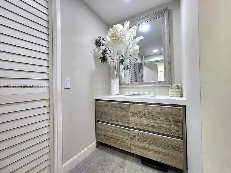 3505 S Ocean Dr #312 — Photo 18