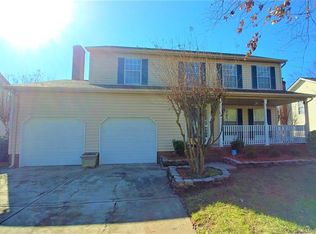 4219 Steele Oaks Dr, Charlotte, NC 28273