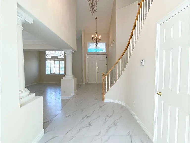 188 Tamarron Cliffs St — Photo 7