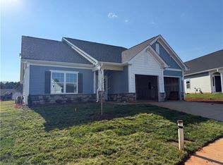 114 Lovefeast Dr, Advance, NC 27006