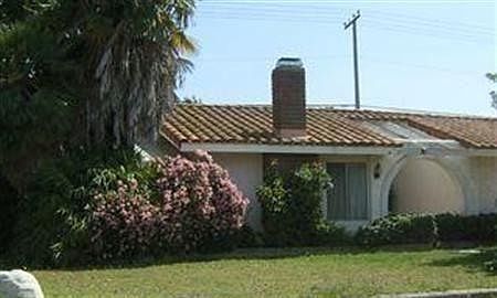 3rd image of 1120 Gracia St