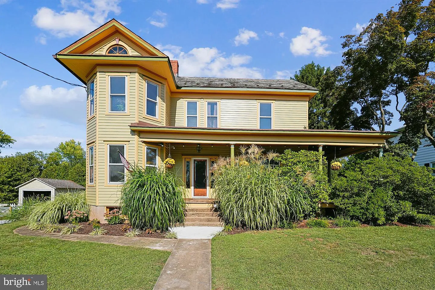 45 E Broad Way photo 1