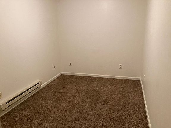 5th image of 100 W Ridge Ave #17