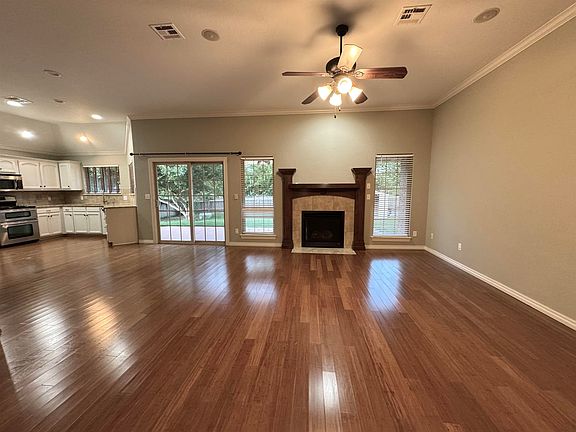 4th image of 2307 Mount Vernon Rd