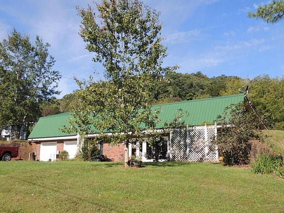 2nd image of 141 Kitty Ln