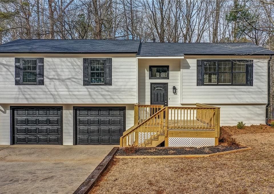 1st image of 2334 Goodwood Dr SW