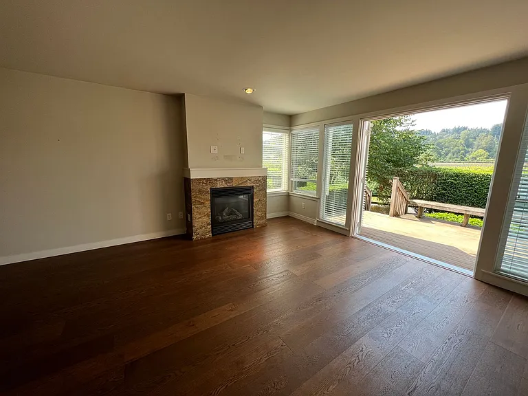 Villas at Woodinville — Photo 13