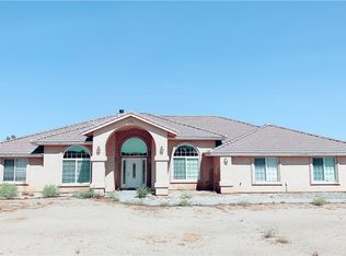 10382 Valencia St, Oak Hills, CA 92344