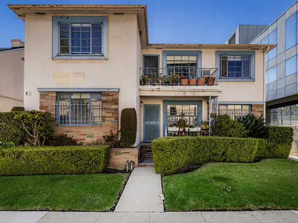215 S Tower Dr APT D, Beverly Hills, CA 90211