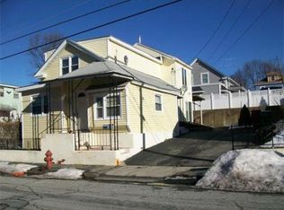 270 Perry St, Lowell, MA 01852