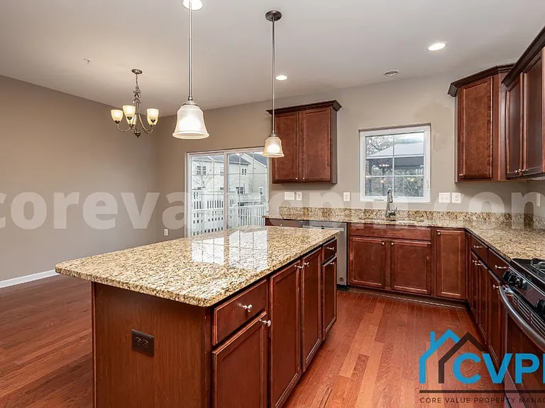 7014 Dannfield Ct — Photo 15