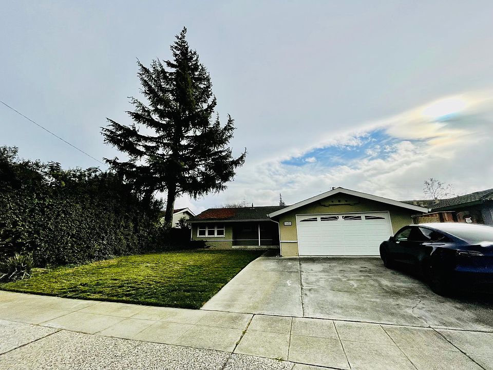 1st image of 1622 Duvall Dr