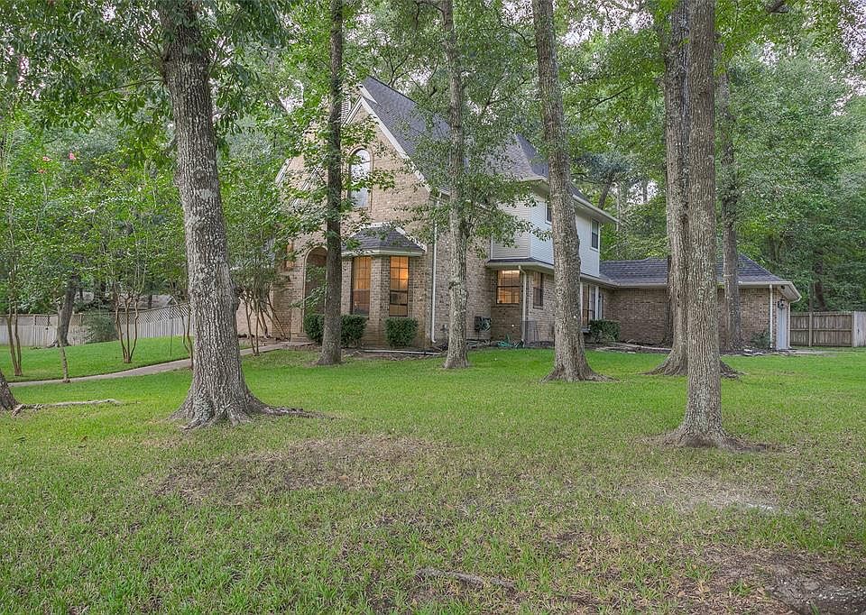 1st image of 1477 River Oaks Dr