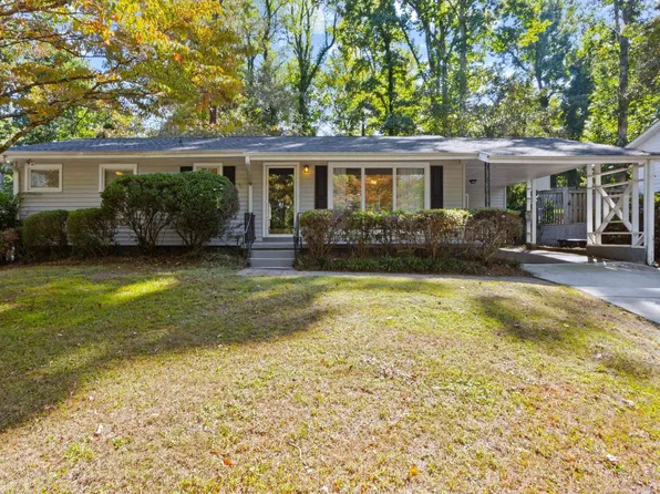 31 Nottingham Rd, Greenville, SC 29607