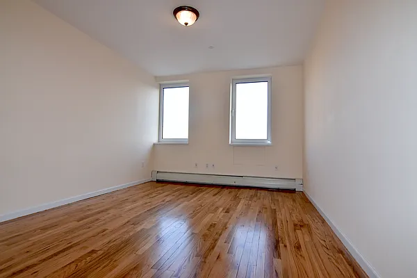 Rented by Triplemint | media 15