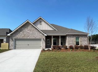 68 Lumen Loop, Freeport, FL 32439